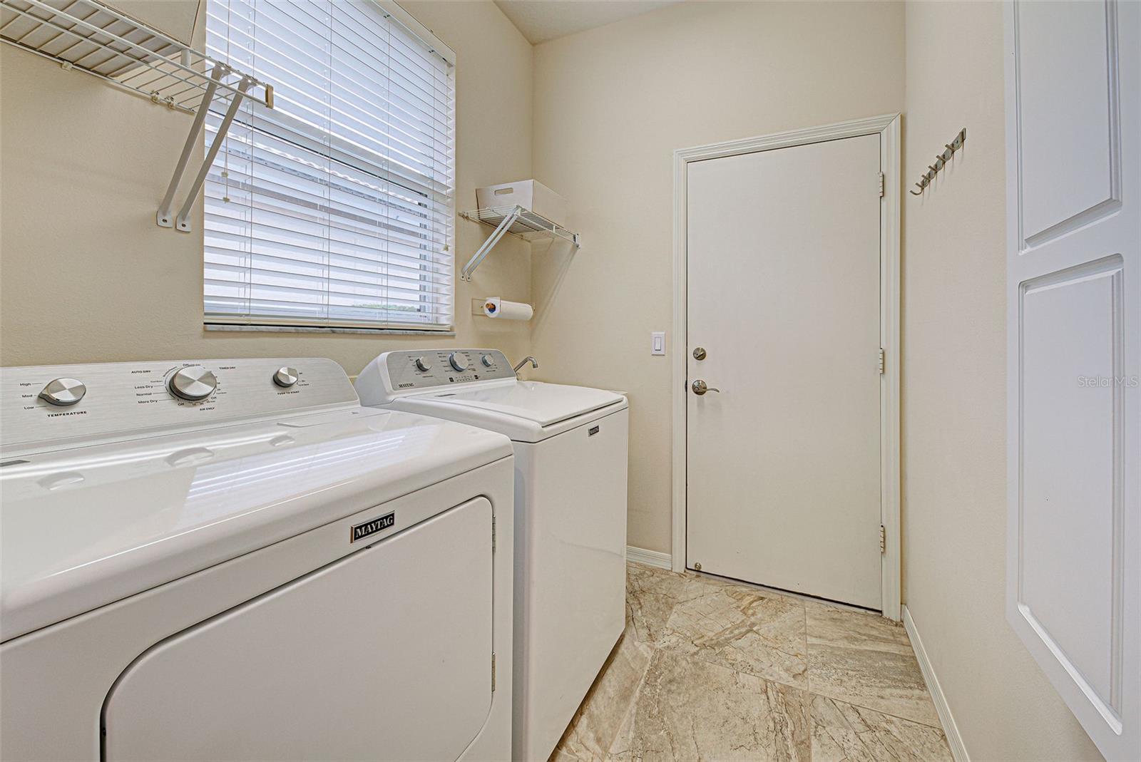 811 DERBYSHIRE DR, VENICE, FL, 34285