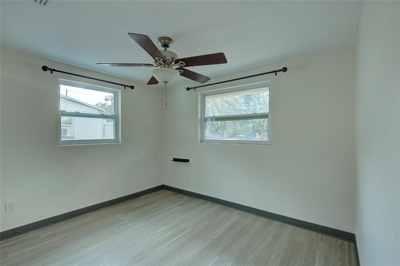 668 UNION ST, DUNEDIN, FL, 34698