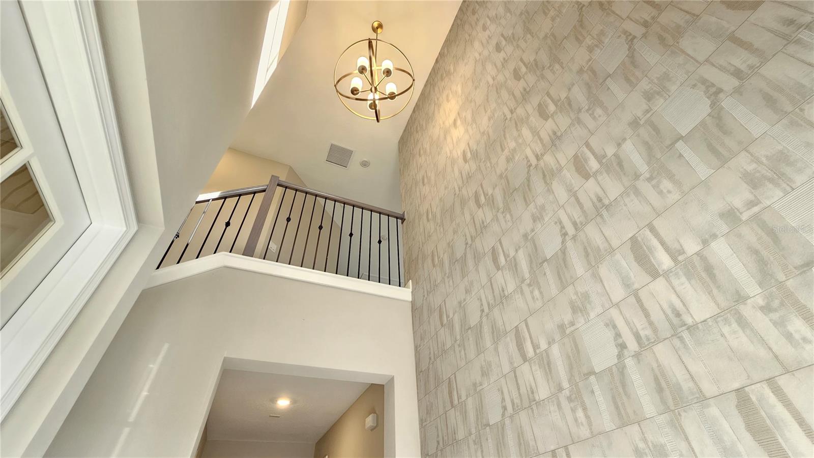 2016 KEYSTONE PASS BLVD, MINNEOLA, FL, 34715