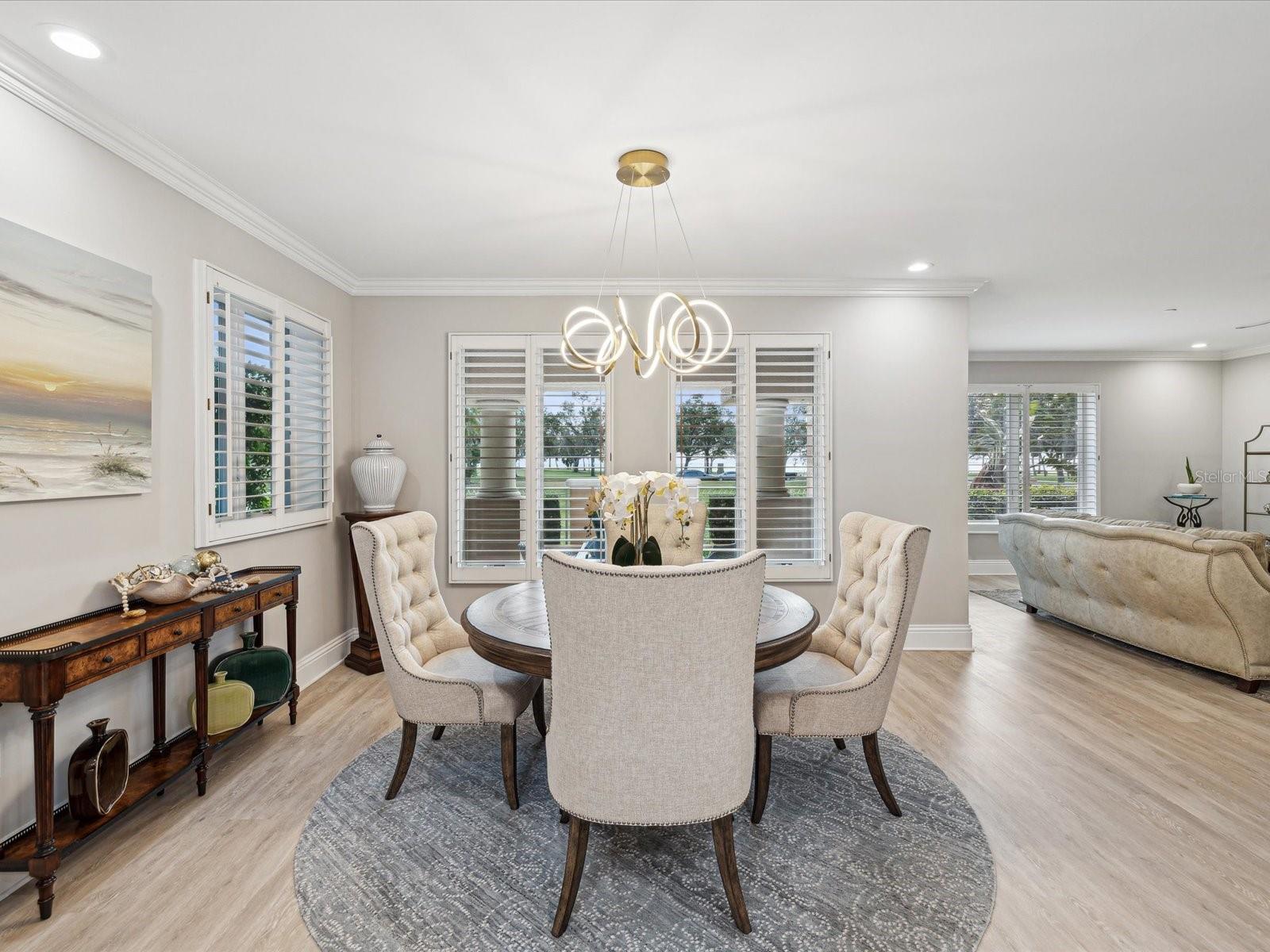 595 5TH AVE NE, ST PETERSBURG, FL, 33701