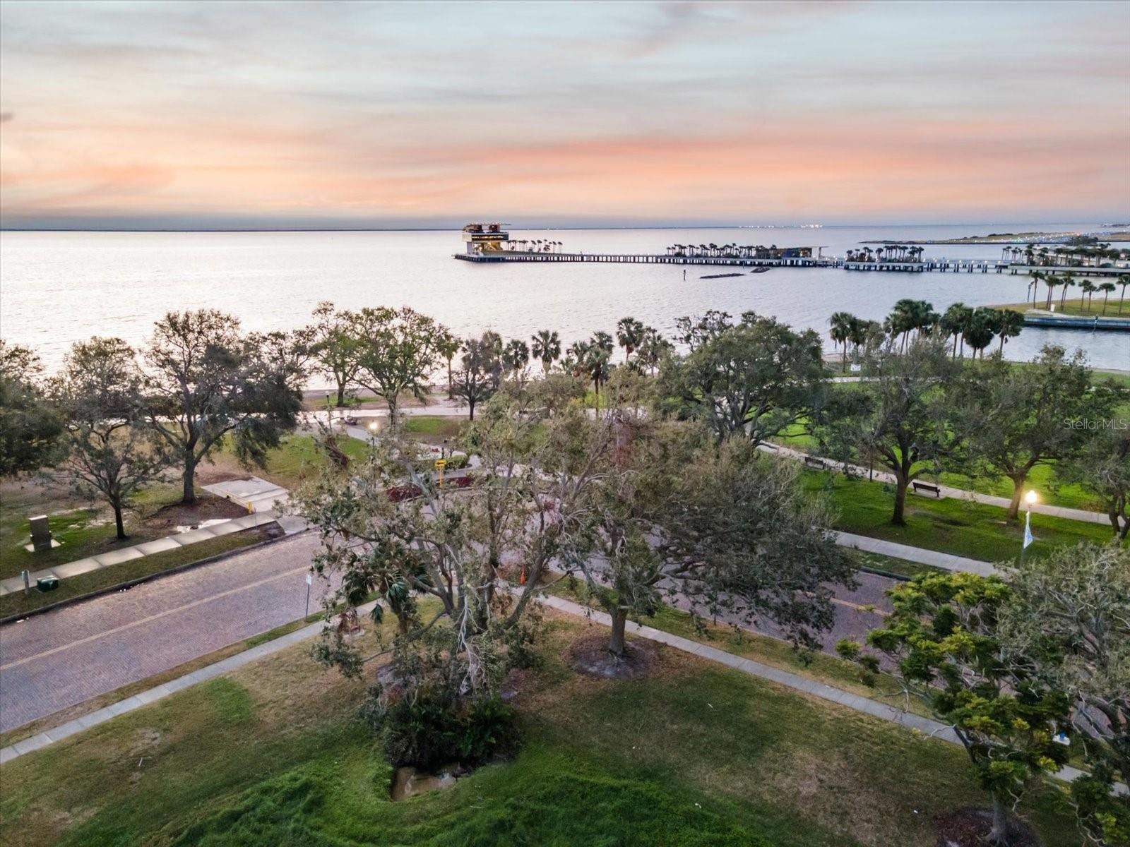 595 5TH AVE NE, ST PETERSBURG, FL, 33701
