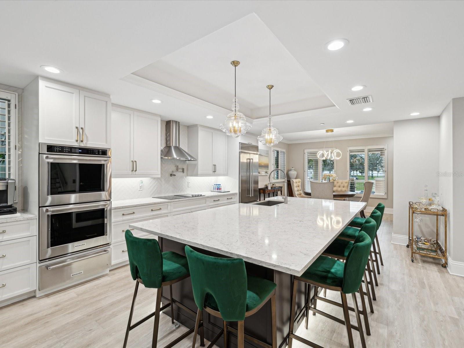 595 5TH AVE NE, ST PETERSBURG, FL, 33701