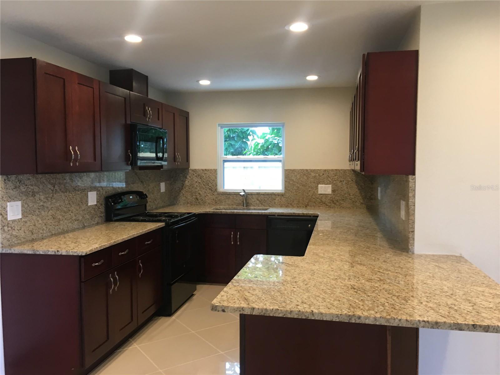 3821 HEADSAIL DR, NEW PORT RICHEY, FL, 34652