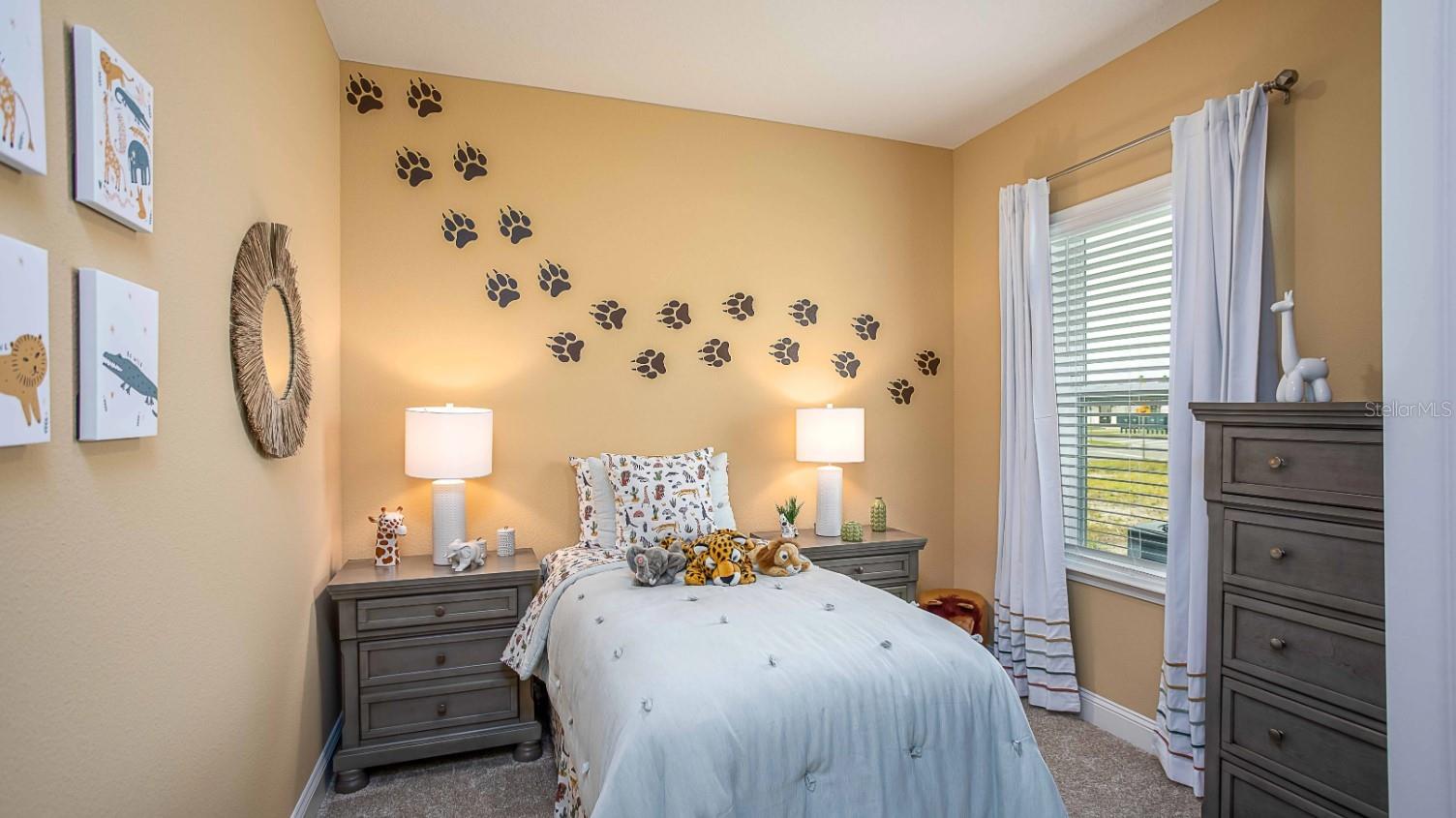 833 OAKS SHORES RD, LEESBURG, FL, 34748