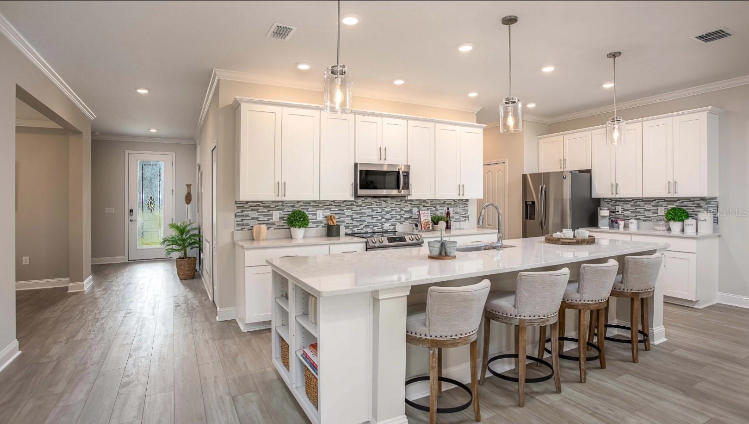 833 OAKS SHORES RD, LEESBURG, FL, 34748