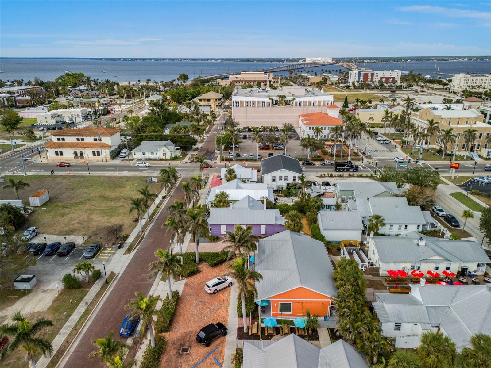 312 SULLIVAN ST, PUNTA GORDA, FL, 33950