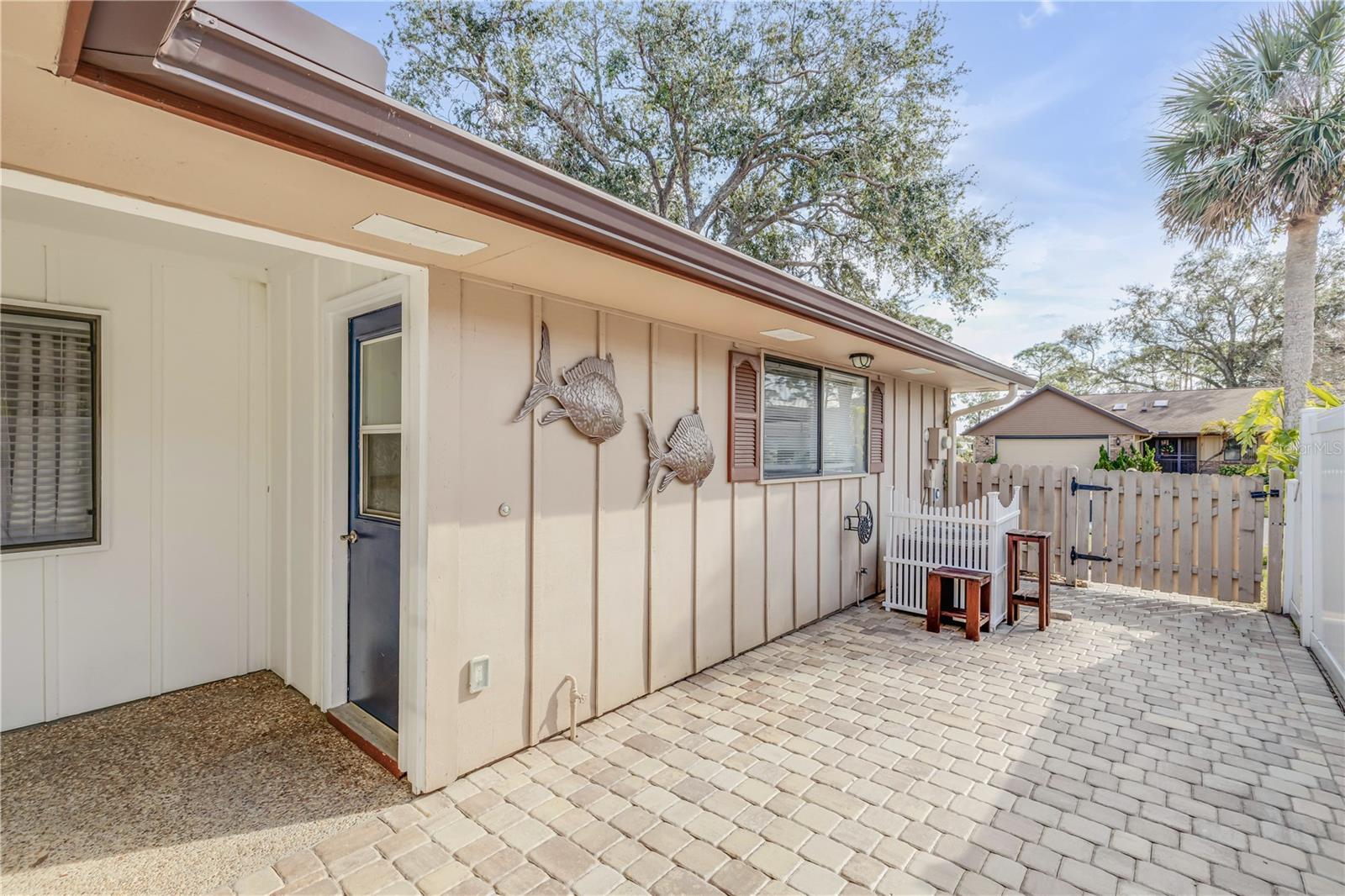 28 LAKE FAIRGREEN CIR, NEW SMYRNA BEACH, FL, 32168