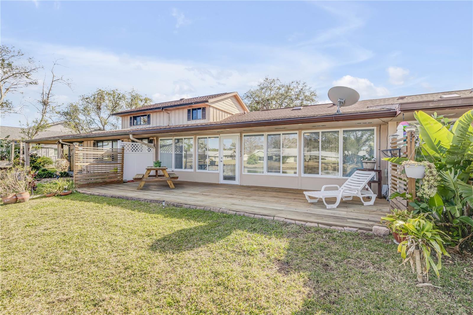28 LAKE FAIRGREEN CIR, NEW SMYRNA BEACH, FL, 32168