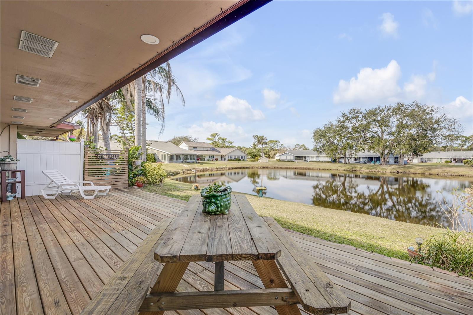 28 LAKE FAIRGREEN CIR, NEW SMYRNA BEACH, FL, 32168