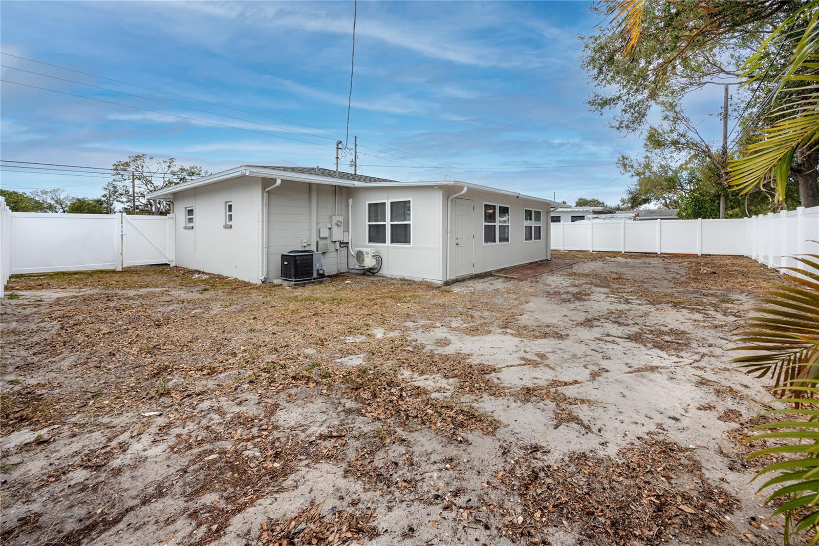 7449 16TH ST N, ST PETERSBURG, FL, 33702