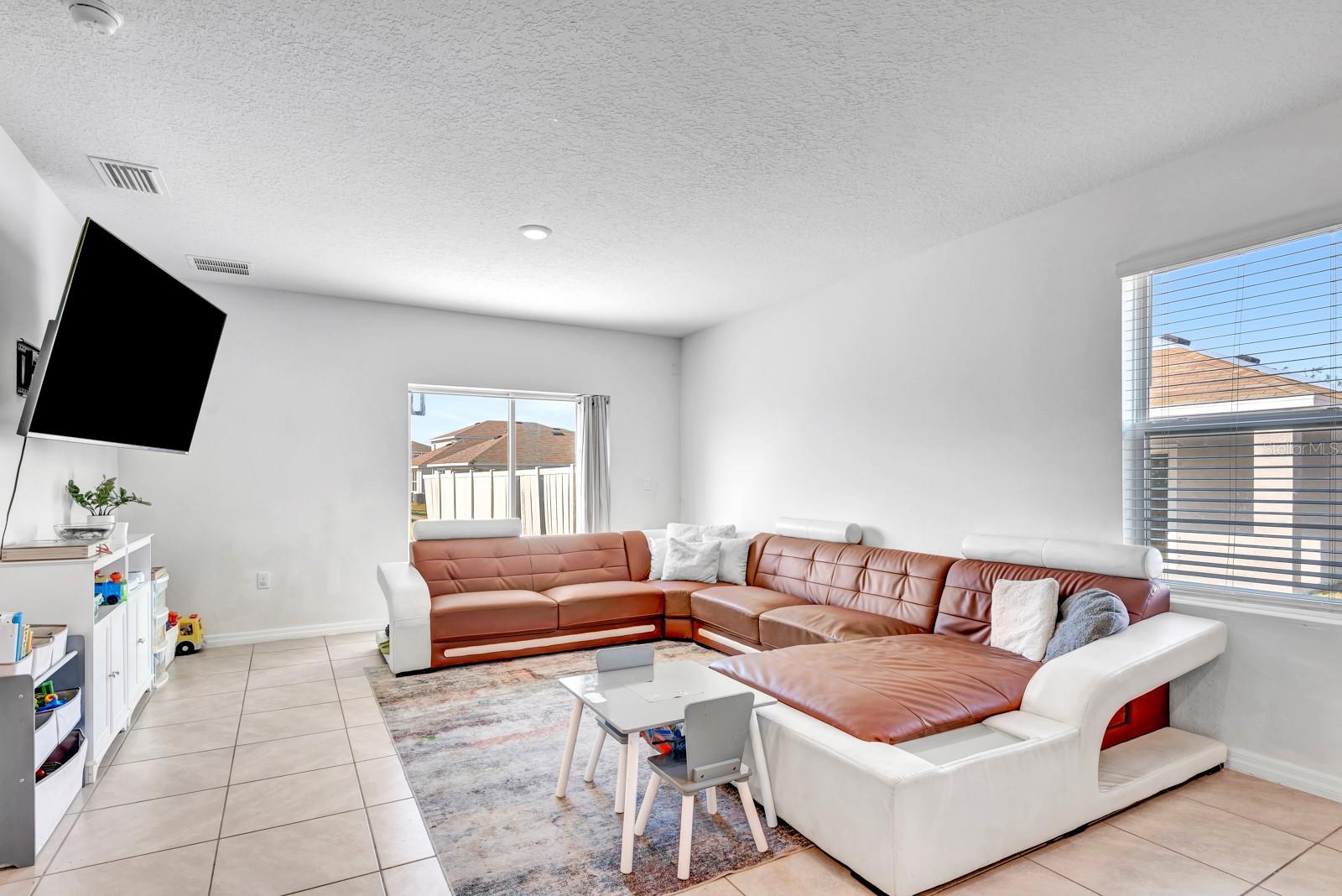 17033 OVAL RUM DR, WIMAUMA, FL, 33598