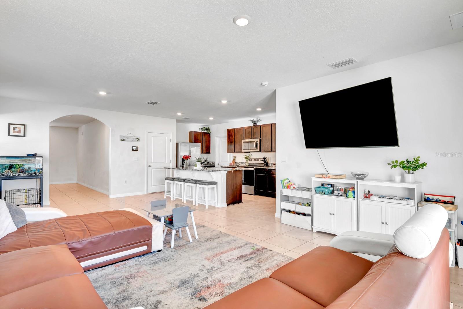17033 OVAL RUM DR, WIMAUMA, FL, 33598