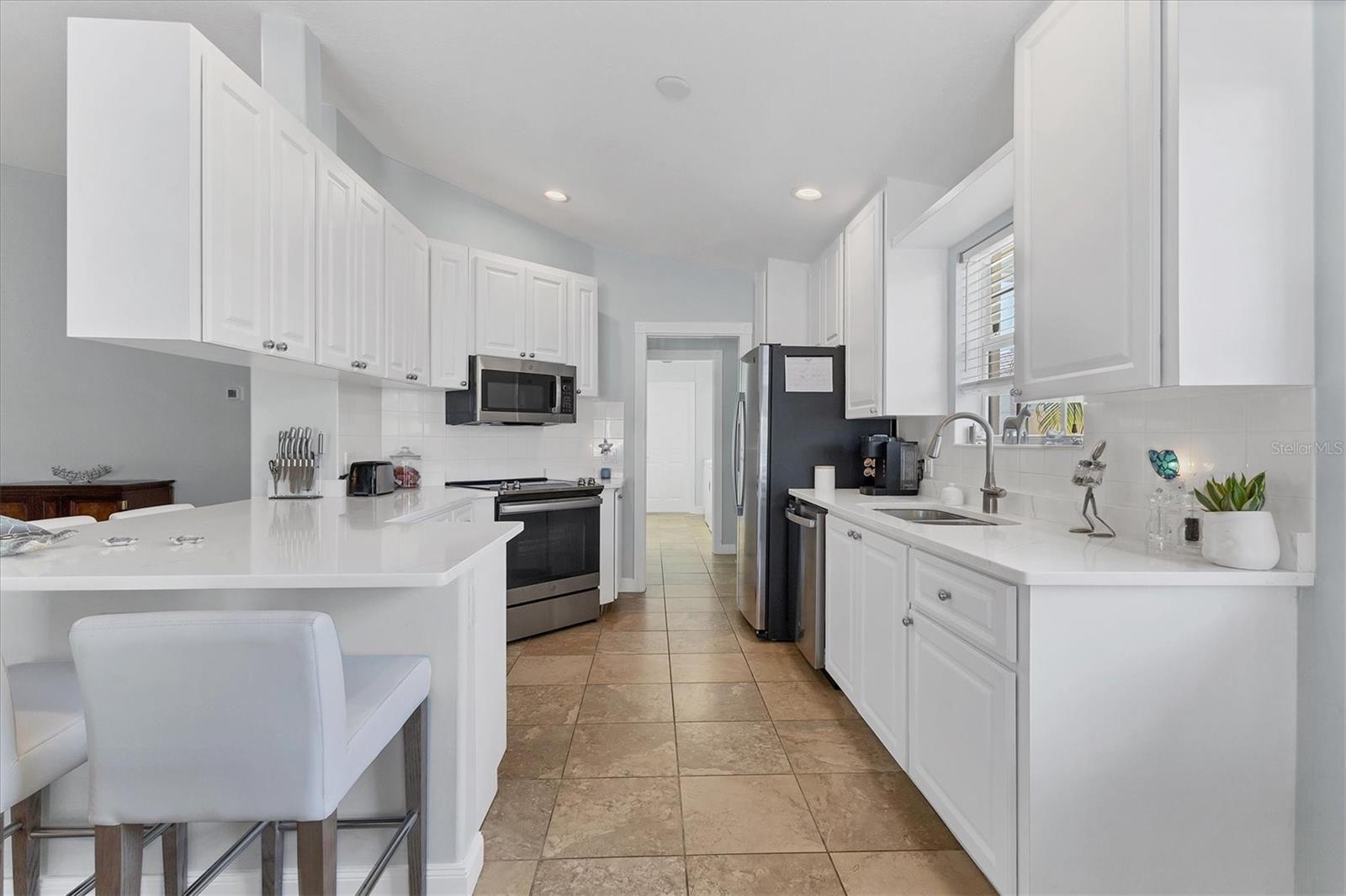 7613 CAMMINARE DR, SARASOTA, FL, 34238