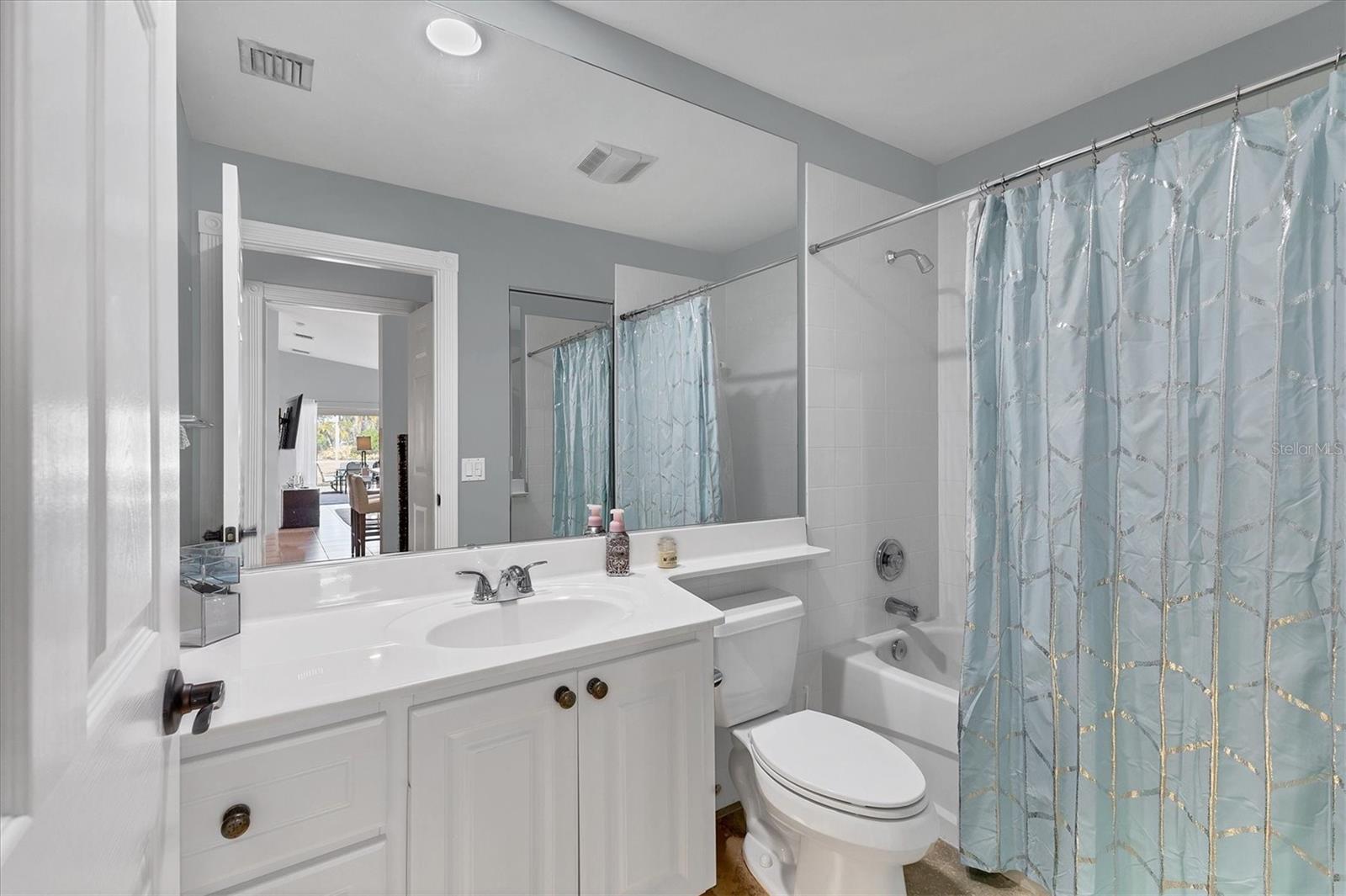 7613 CAMMINARE DR, SARASOTA, FL, 34238