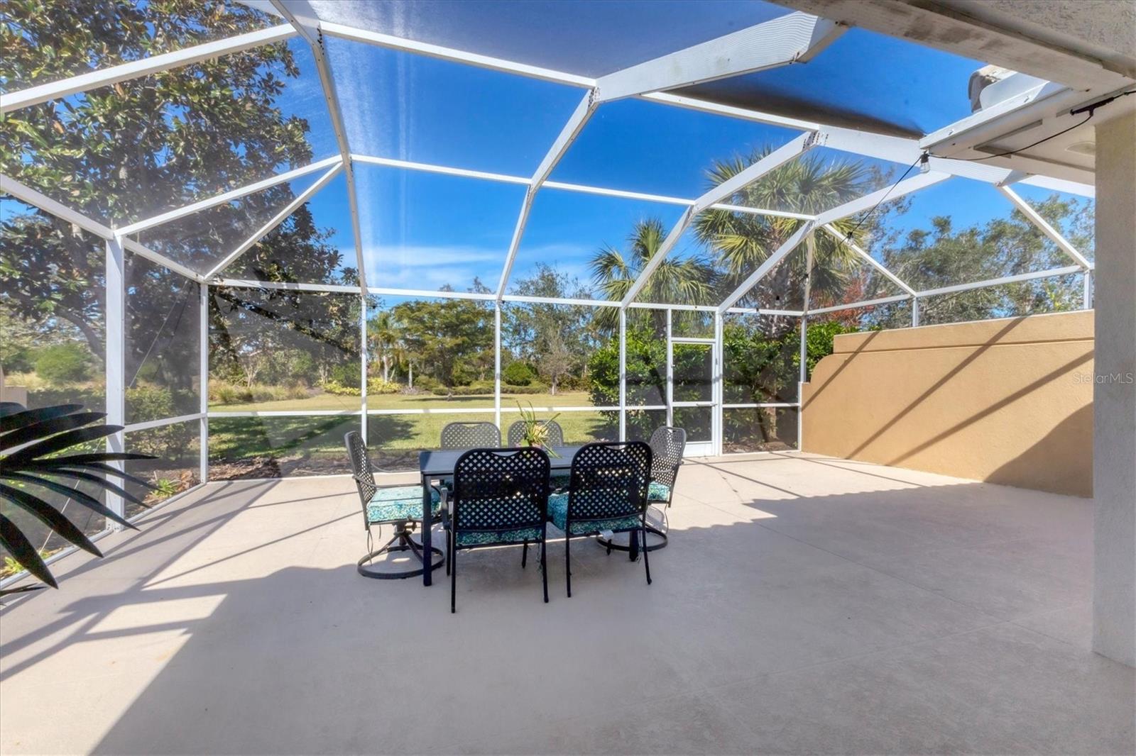 7613 CAMMINARE DR, SARASOTA, FL, 34238