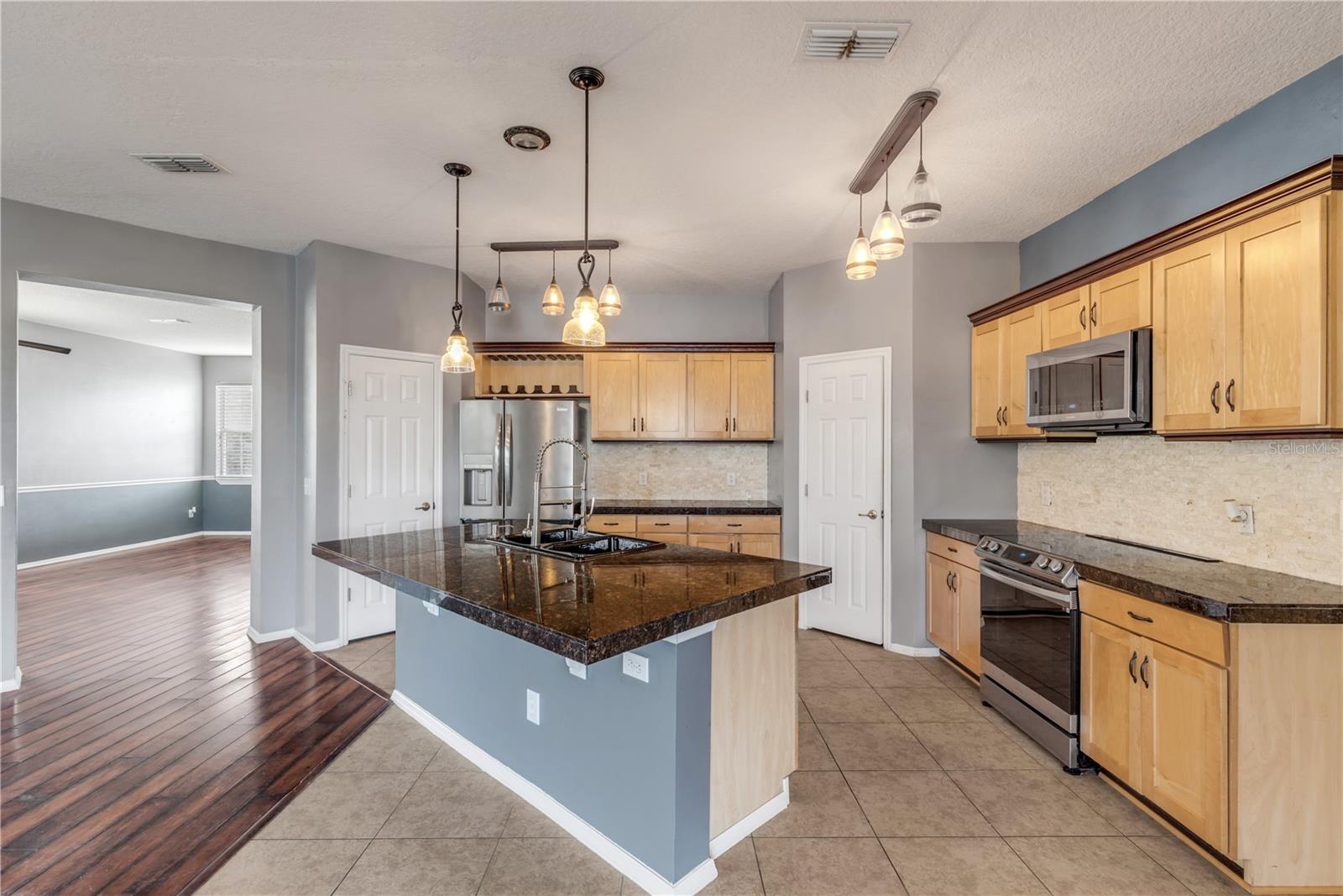 2707 ATLANTIS DR, NEW SMYRNA BEACH, FL, 32168