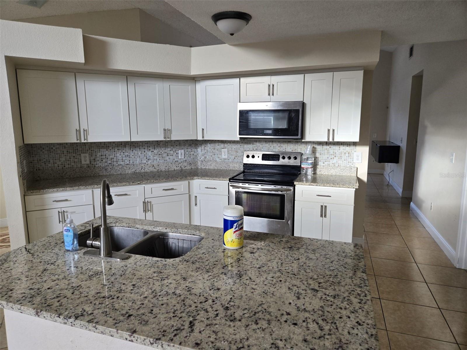 387 BLUE BAYOU DR, KISSIMMEE, FL, 34743