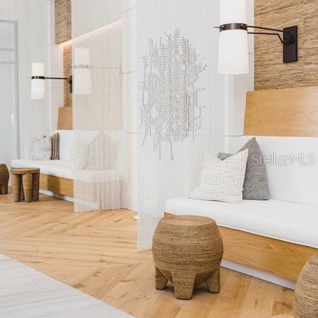 124 E PINE ST, ORLANDO, FL, 32801