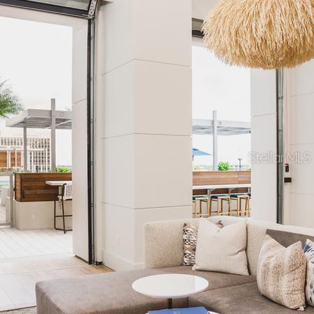 124 E PINE ST, ORLANDO, FL, 32801