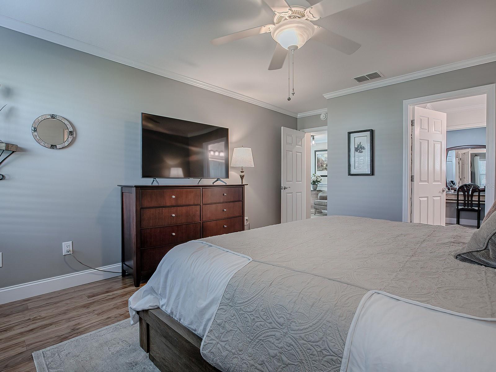 2009 CLAUDIO LN, THE VILLAGES, FL, 32159