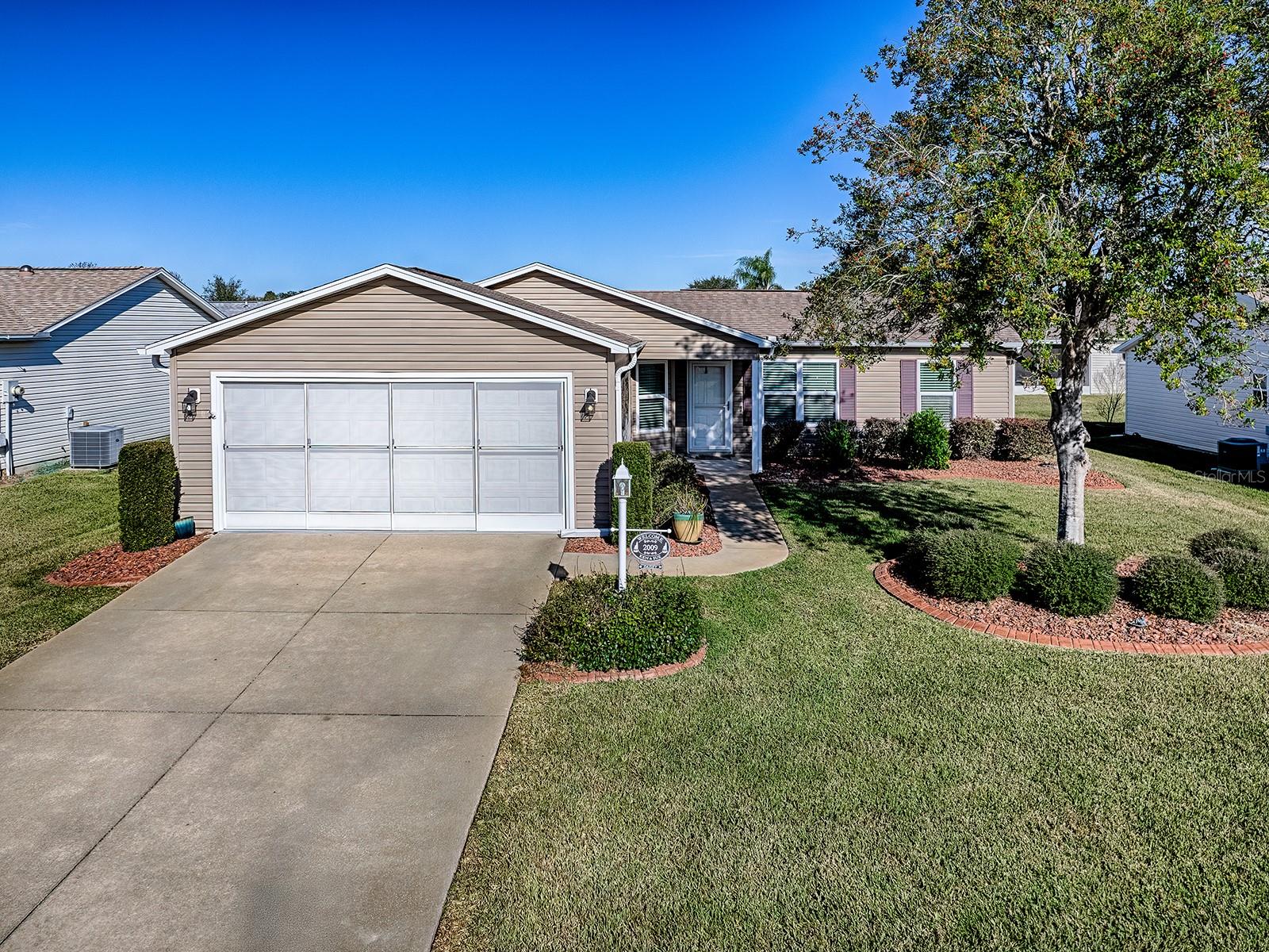 2009 CLAUDIO LN, THE VILLAGES, FL, 32159
