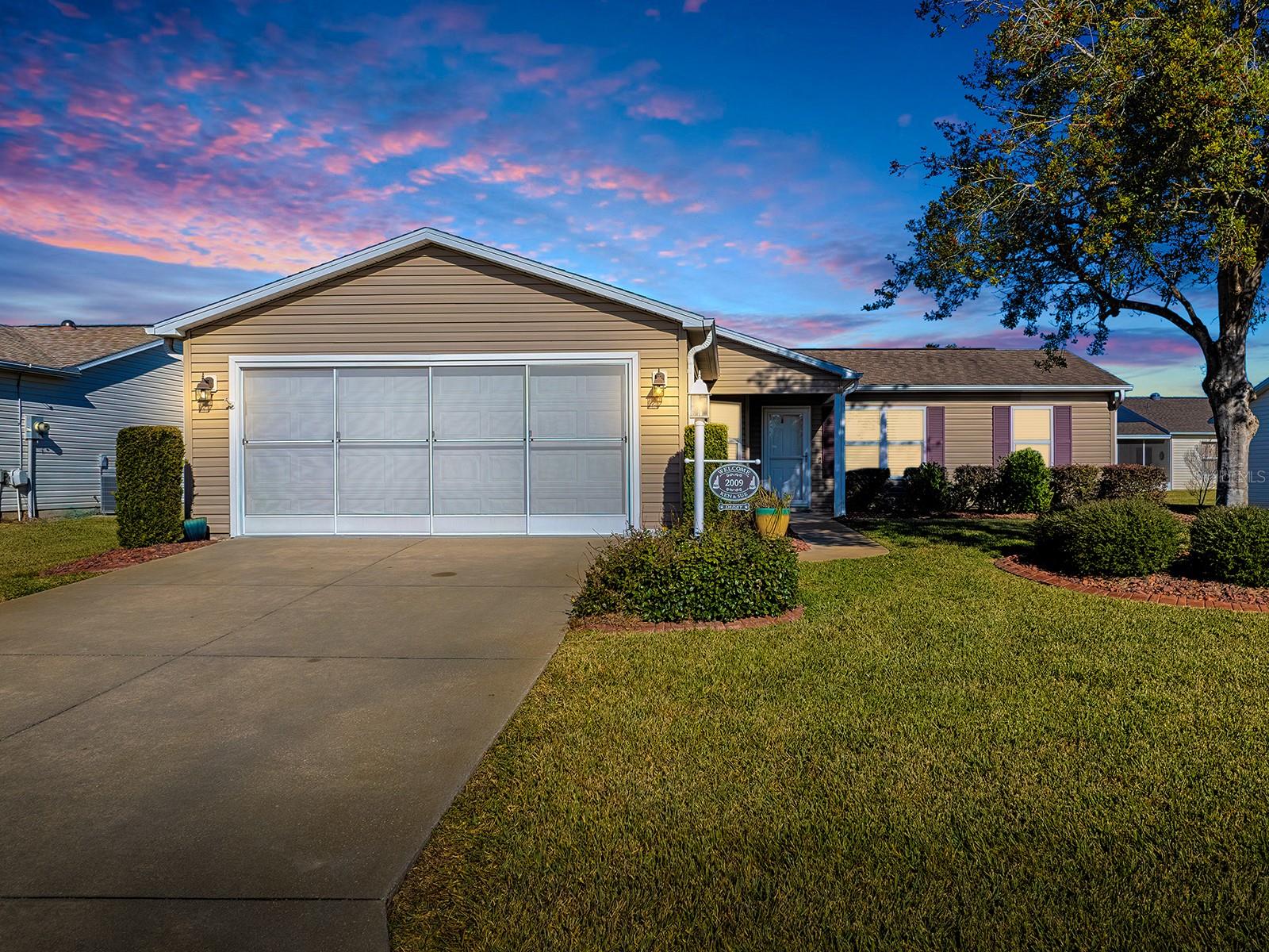 2009 CLAUDIO LN, THE VILLAGES, FL, 32159