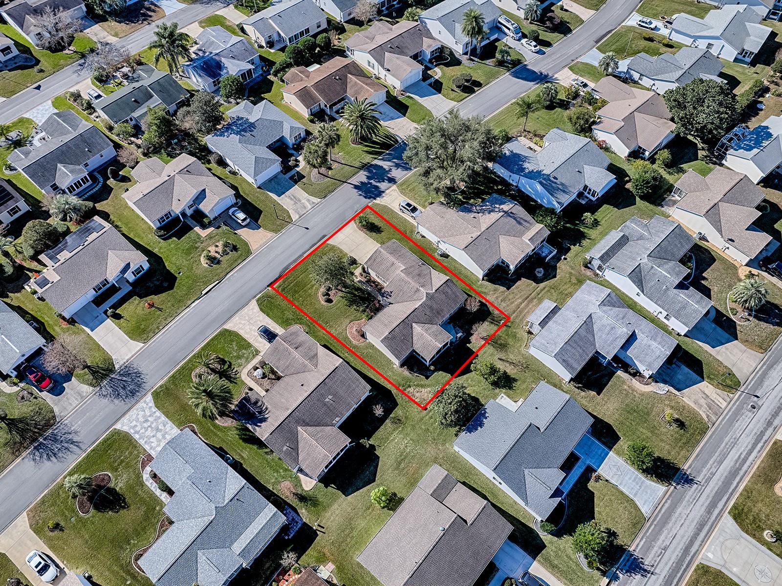 2009 CLAUDIO LN, THE VILLAGES, FL, 32159