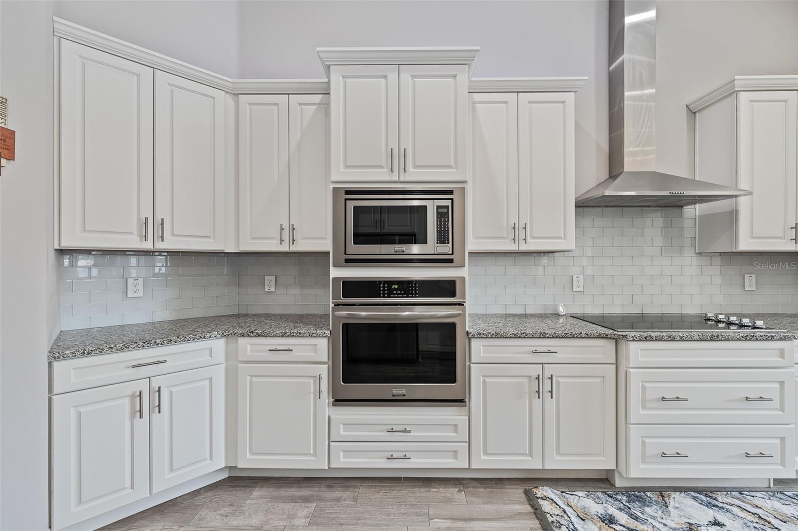 310 LAKE MARIANA PL, AUBURNDALE, FL, 33823