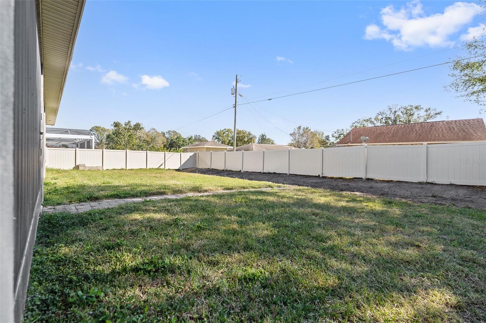 310 LAKE MARIANA PL, AUBURNDALE, FL, 33823