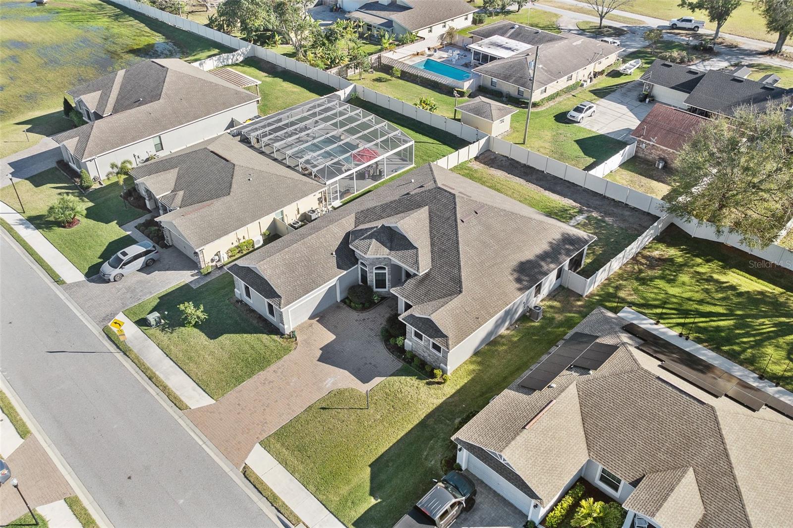 310 LAKE MARIANA PL, AUBURNDALE, FL, 33823
