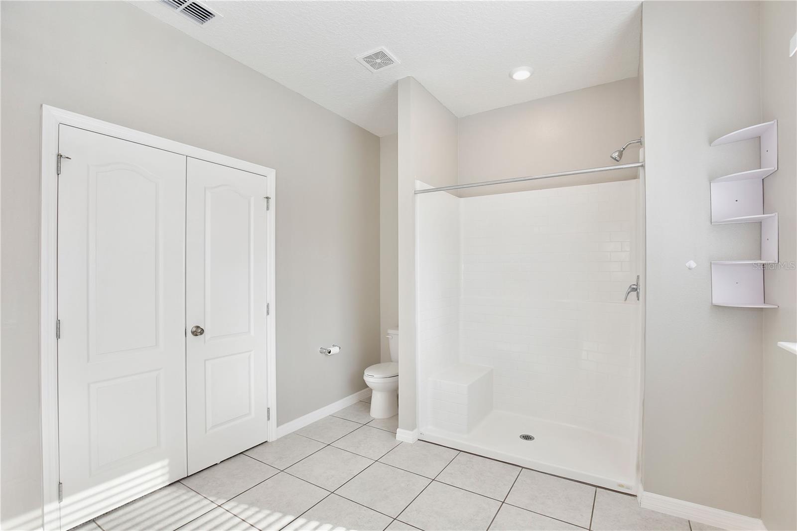 25449 PINE VALLEY DR, SORRENTO, FL, 32776