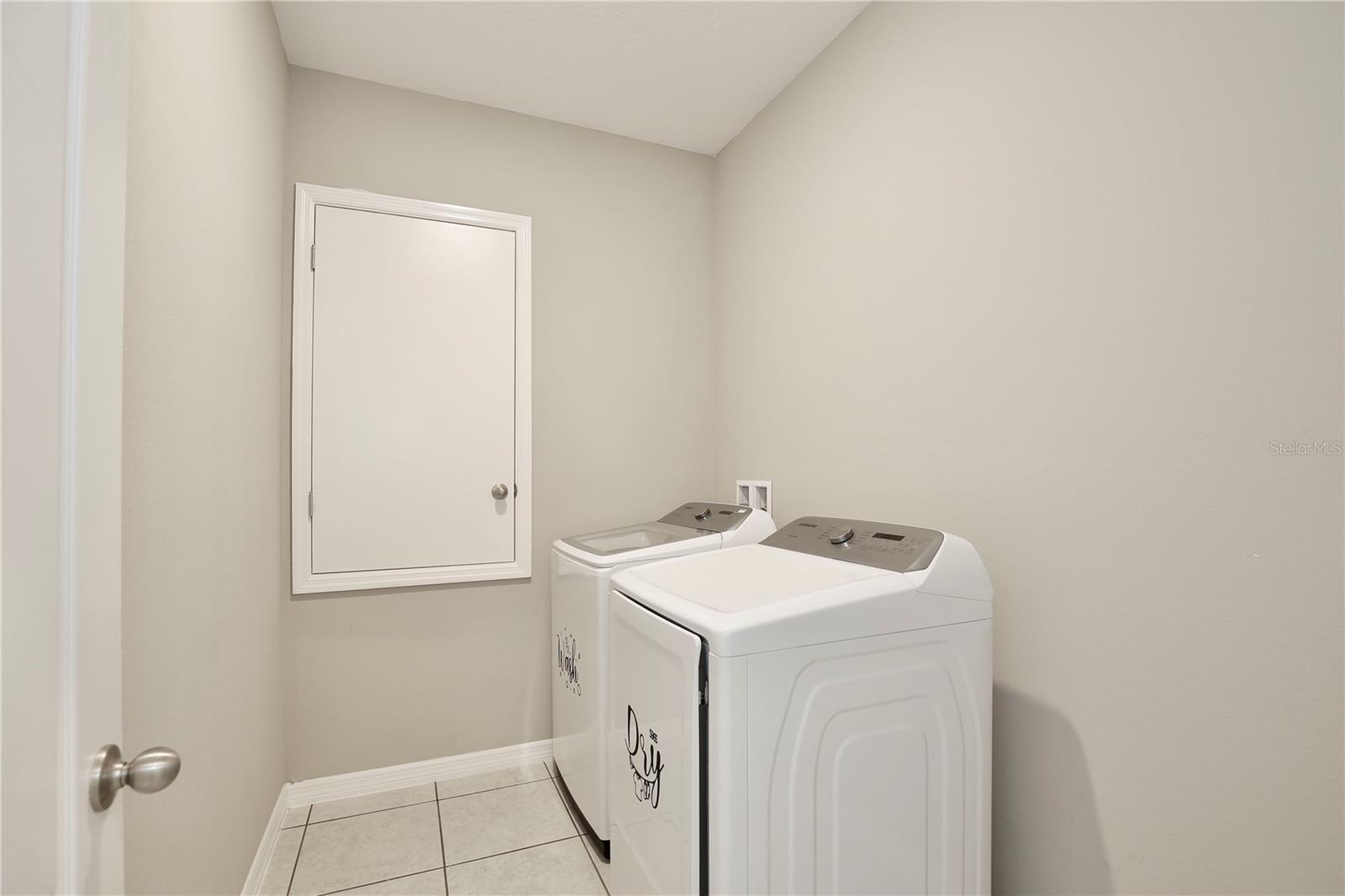 25449 PINE VALLEY DR, SORRENTO, FL, 32776