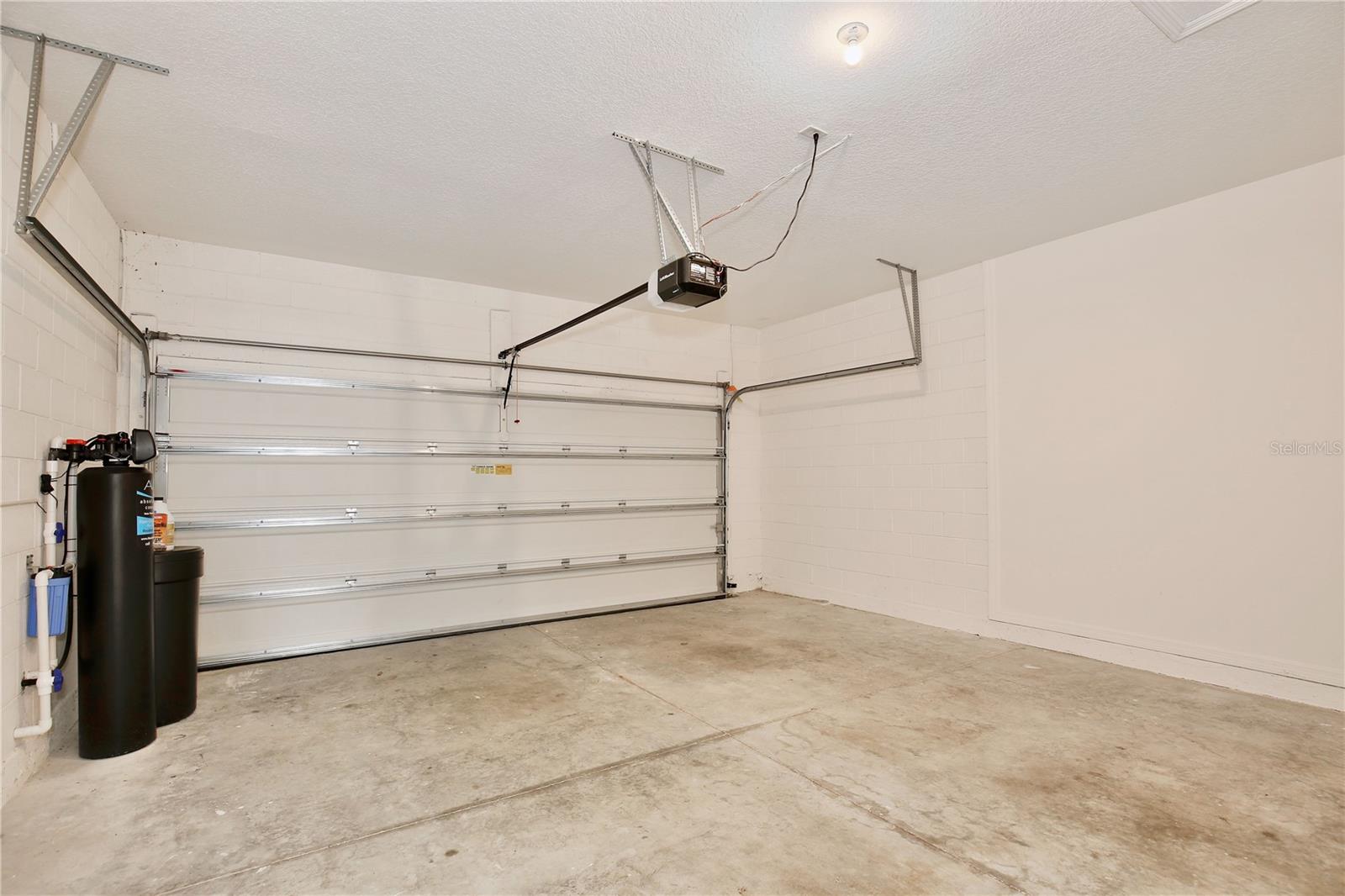 25449 PINE VALLEY DR, SORRENTO, FL, 32776
