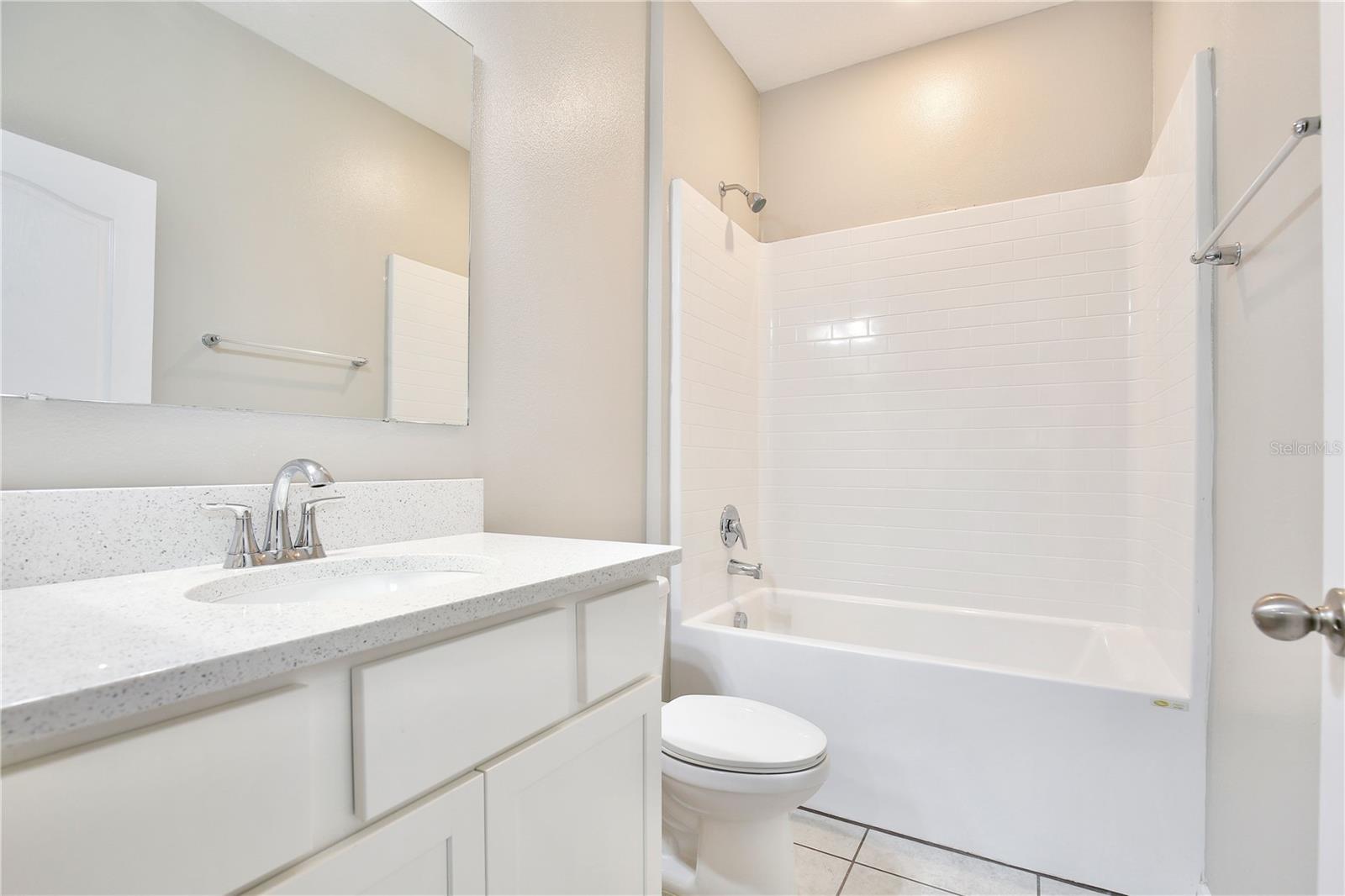 25449 PINE VALLEY DR, SORRENTO, FL, 32776