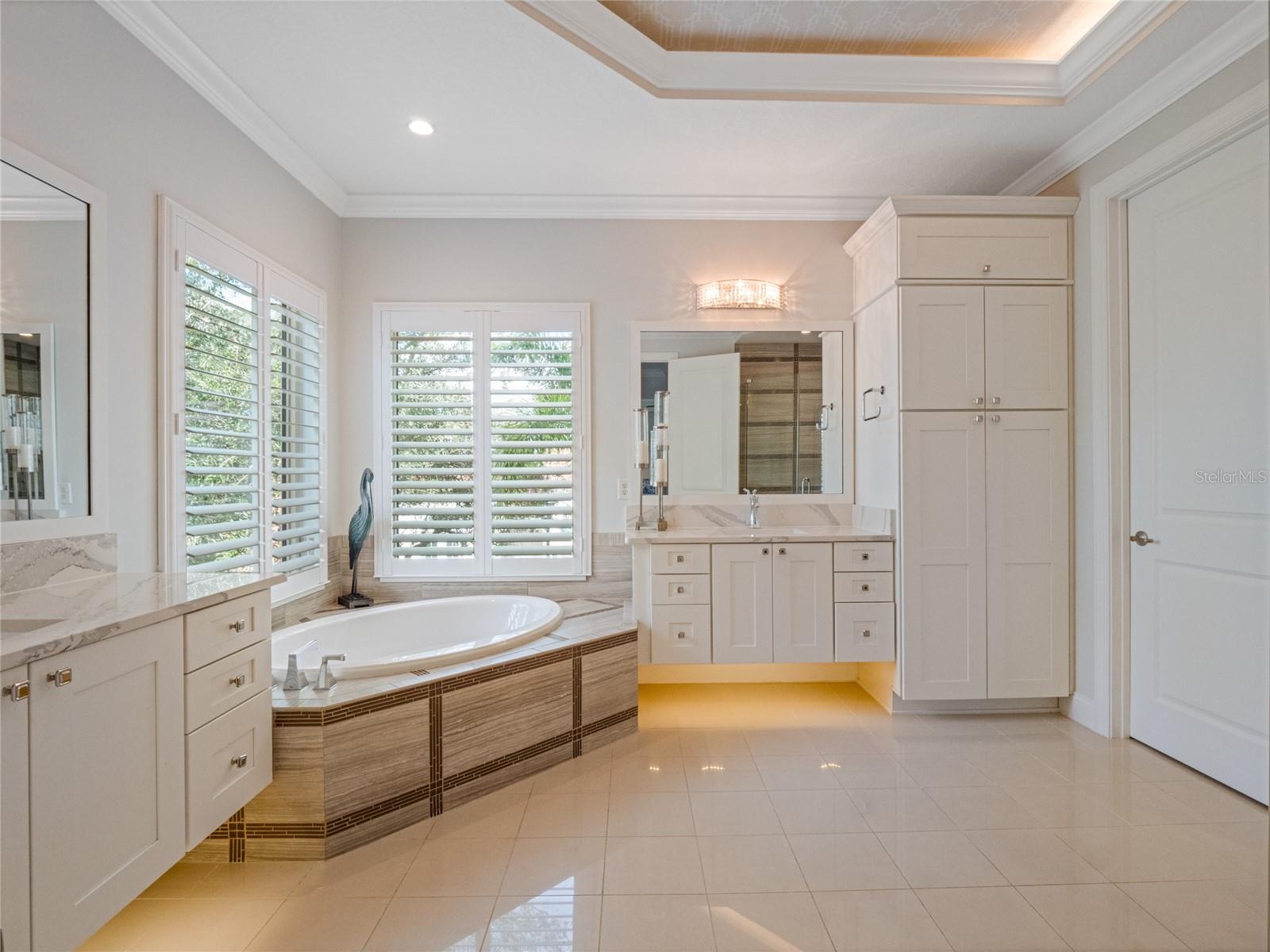 10110 ROYAL ISLAND CT, ORLANDO, FL, 32836