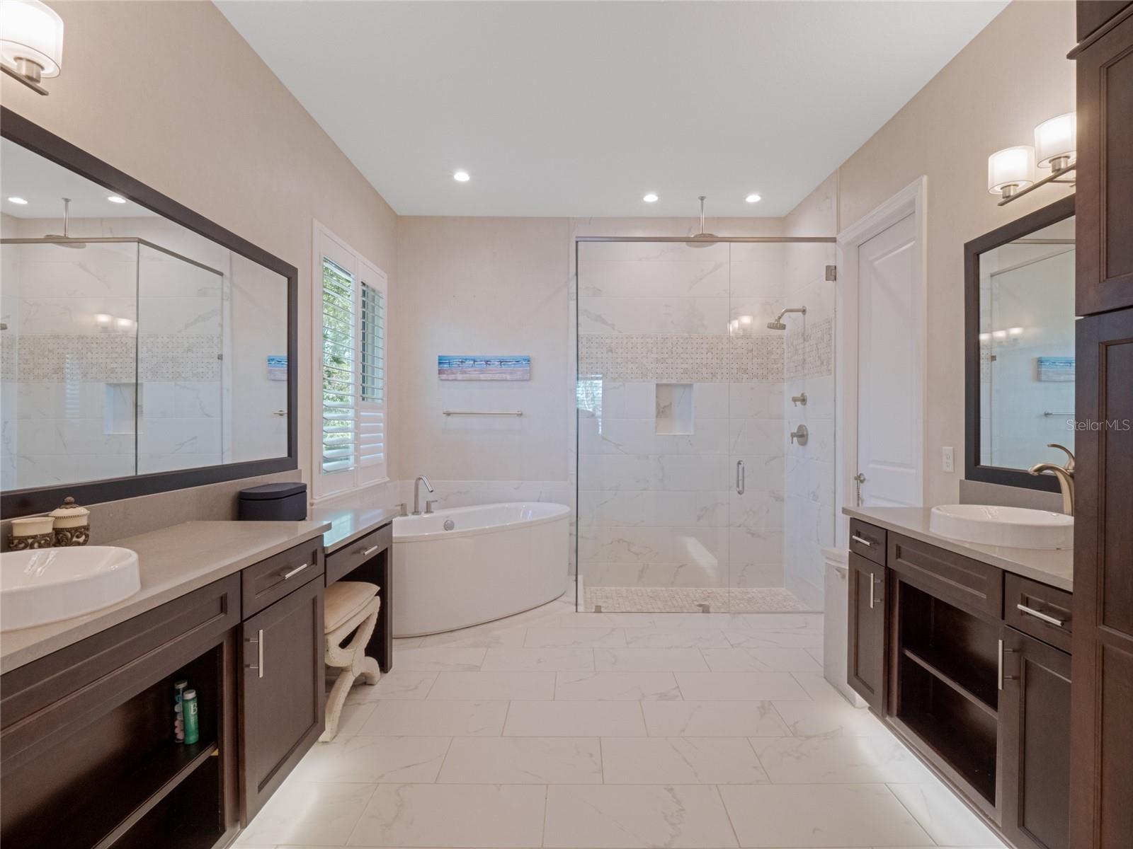 10110 ROYAL ISLAND CT, ORLANDO, FL, 32836