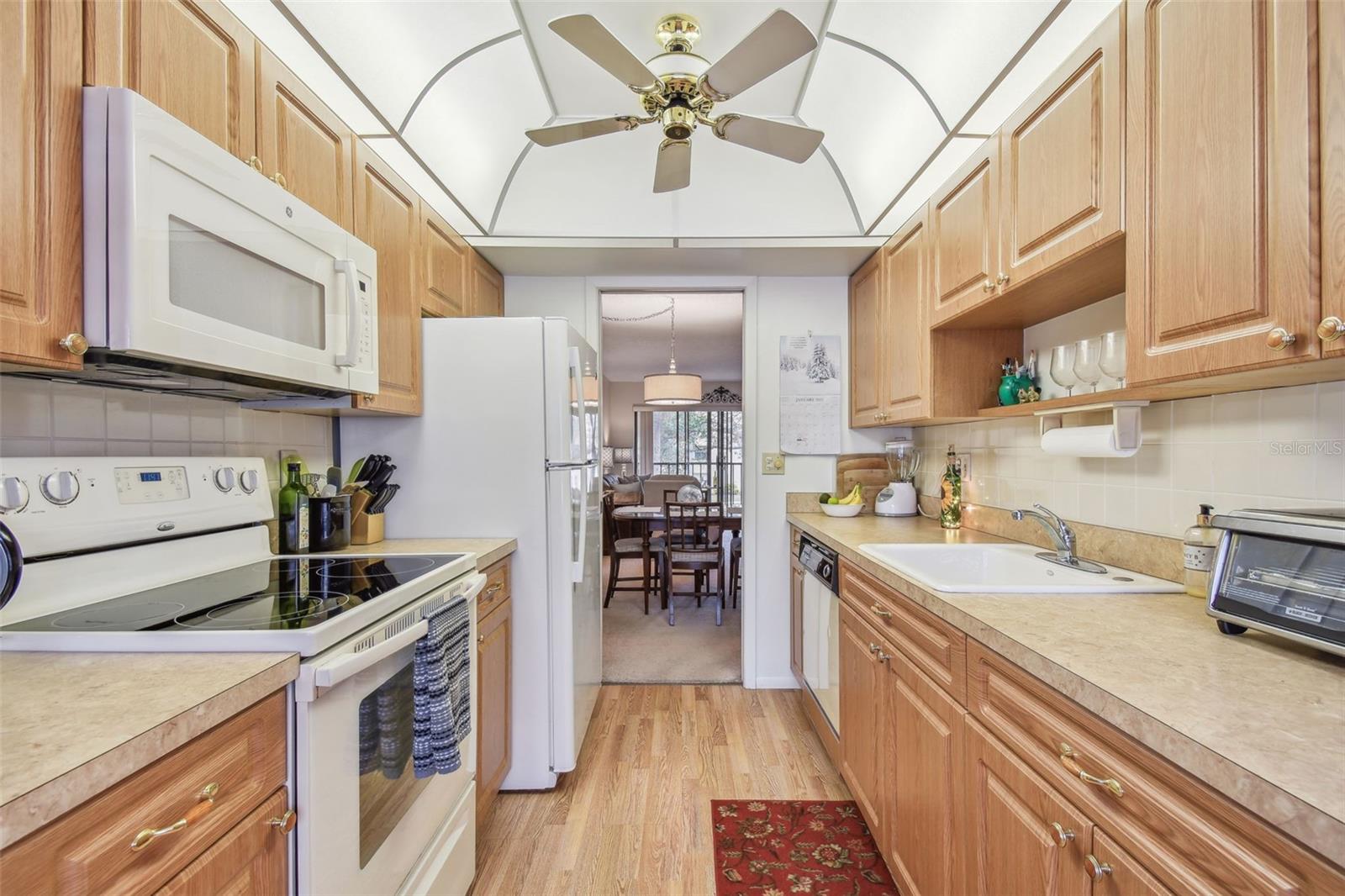 635 30TH AVE W #F206, BRADENTON, FL, 34205