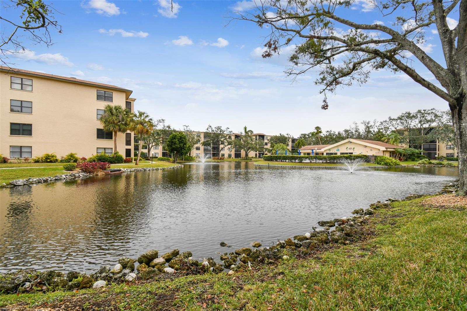 635 30TH AVE W #F206, BRADENTON, FL, 34205