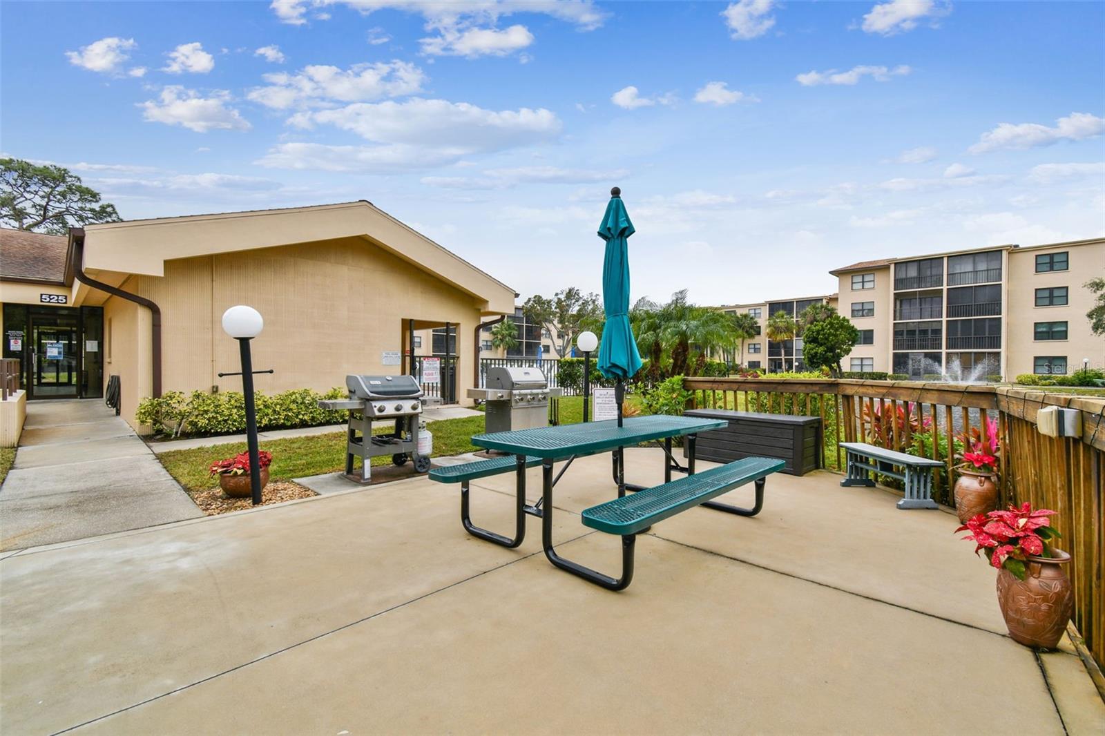 635 30TH AVE W #F206, BRADENTON, FL, 34205