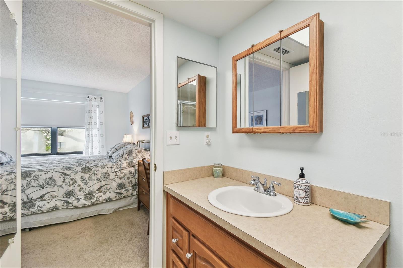 635 30TH AVE W #F206, BRADENTON, FL, 34205