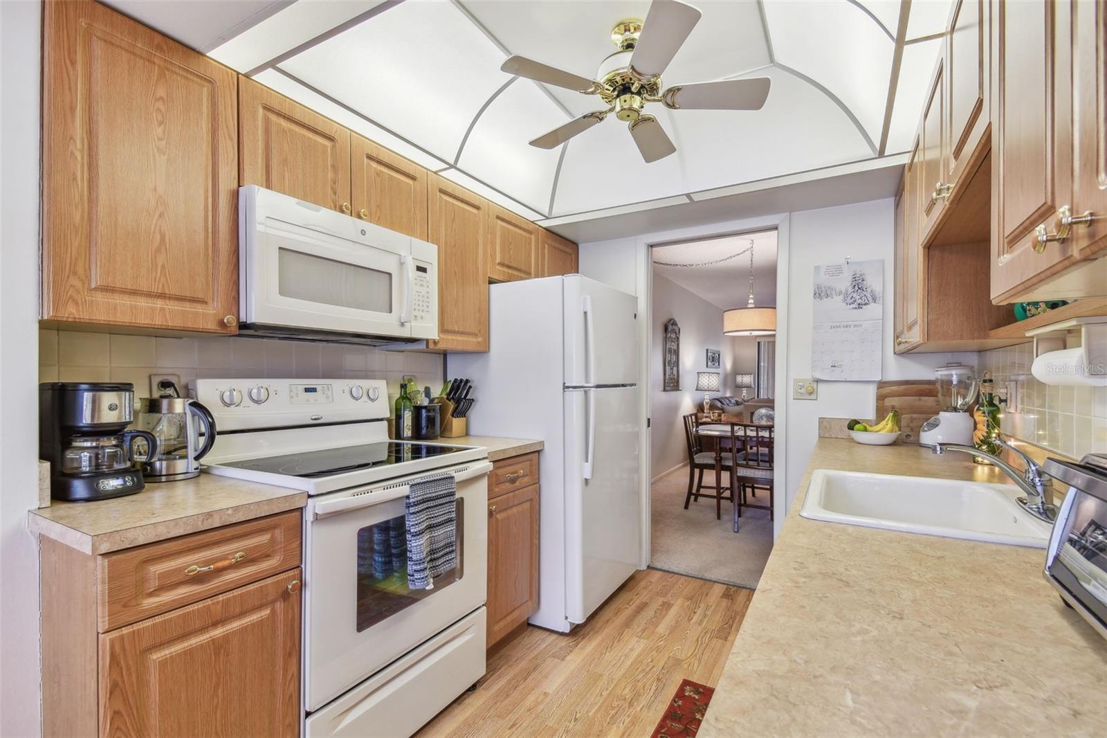 635 30TH AVE W #F206, BRADENTON, FL, 34205