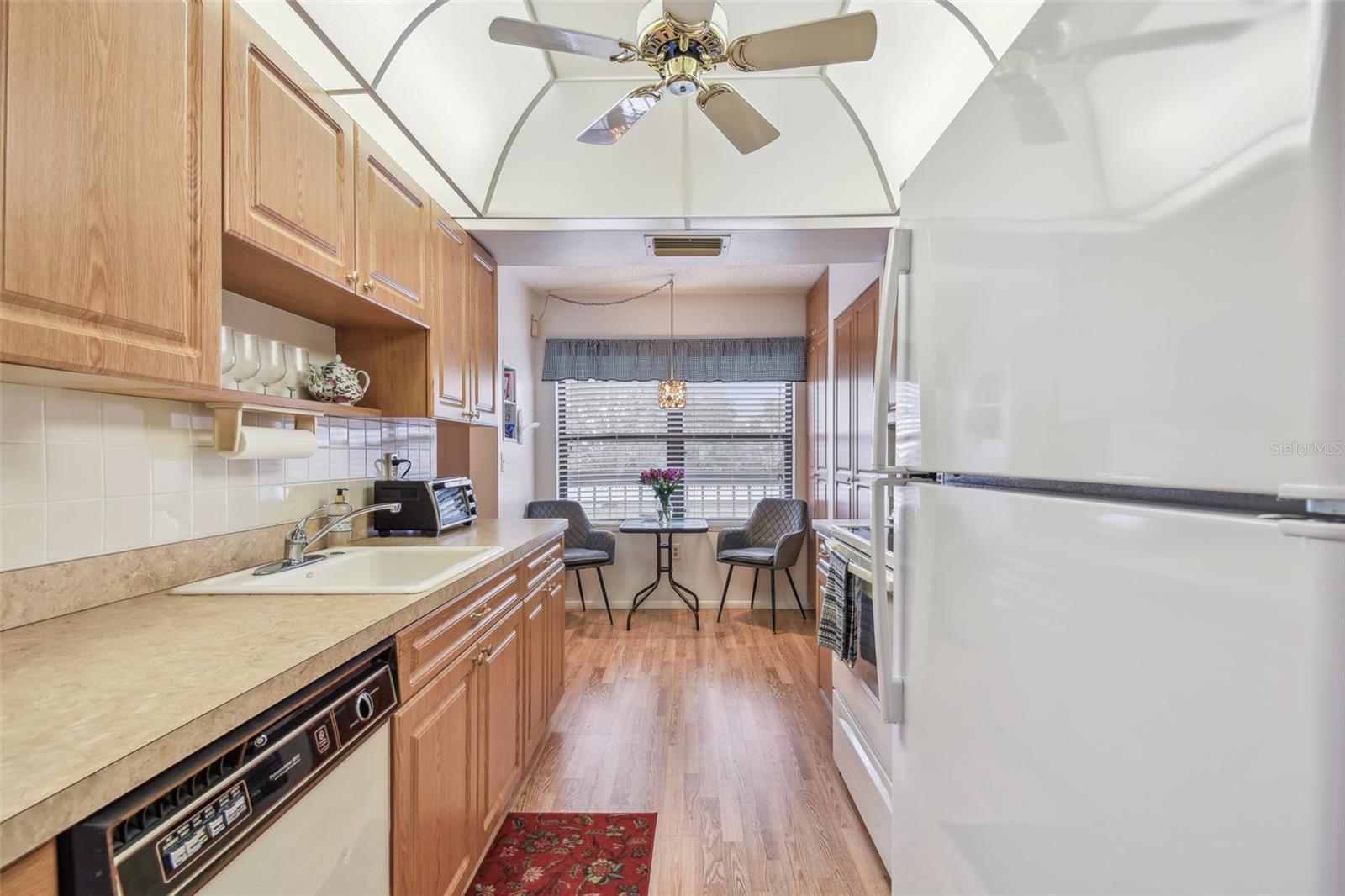 635 30TH AVE W #F206, BRADENTON, FL, 34205