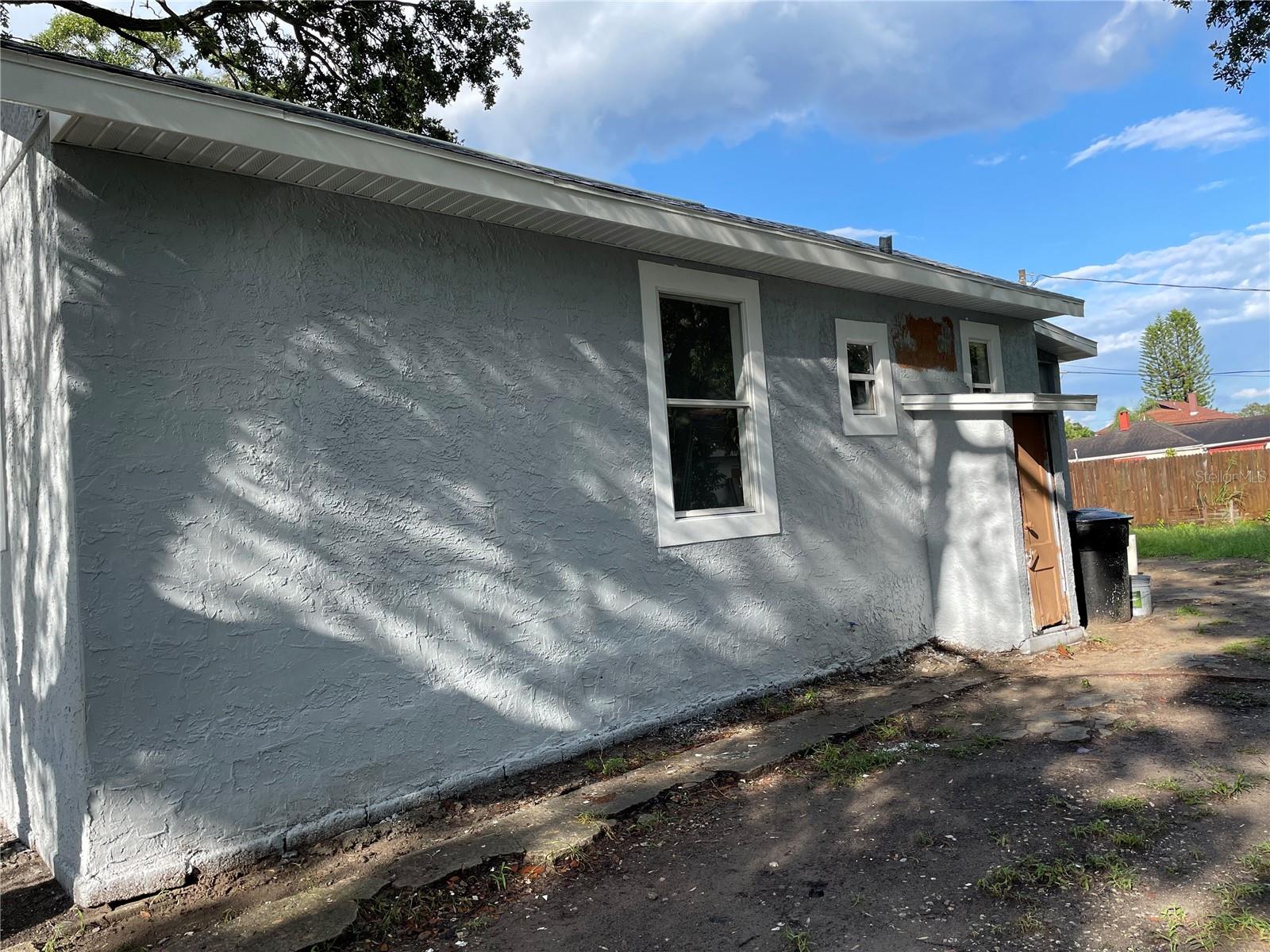 1916 SEMINOLE BLVD S, ST PETERSBURG, FL, 33705