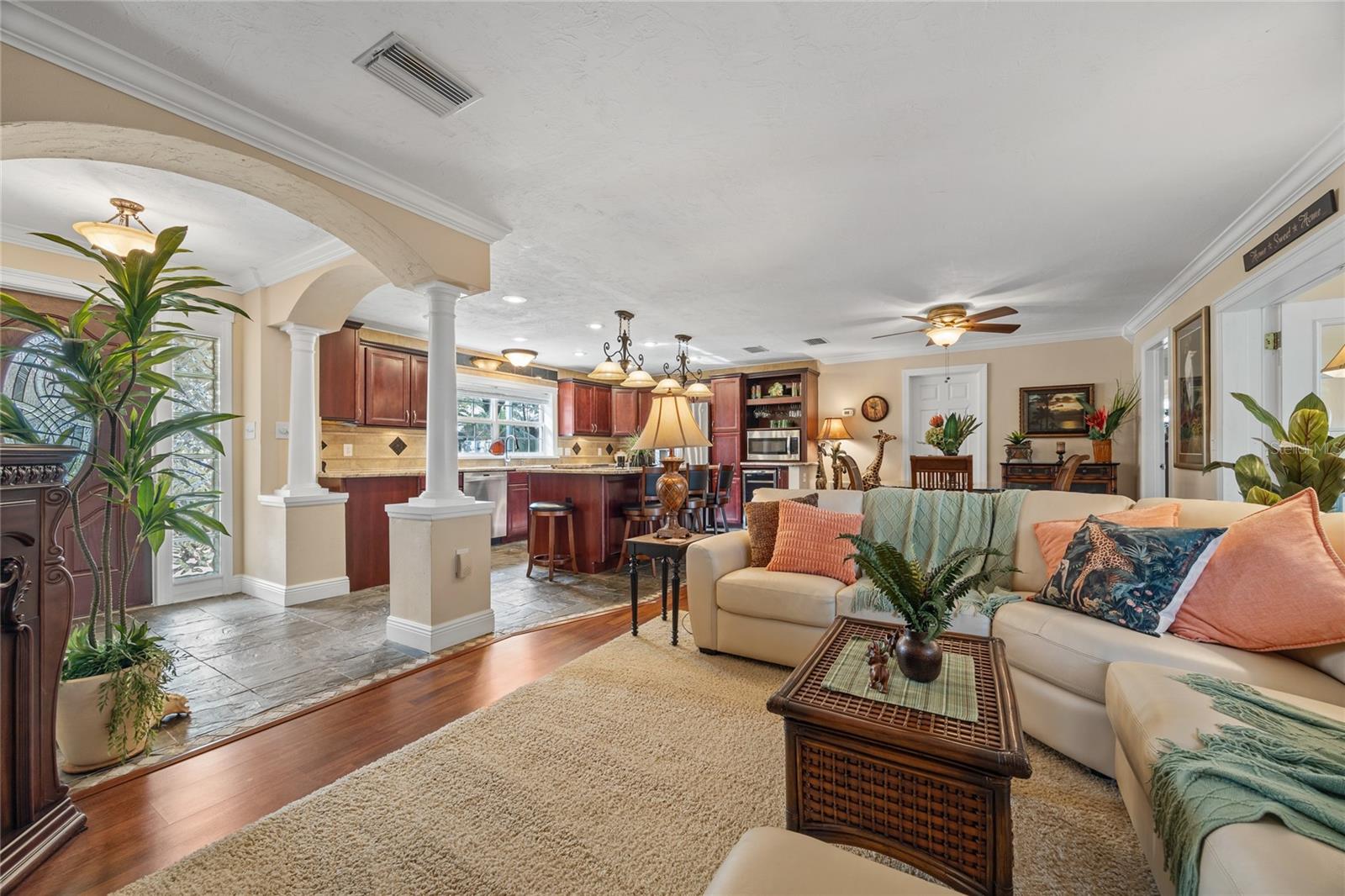 1320 FAIRWAY DR, DUNEDIN, FL, 34698