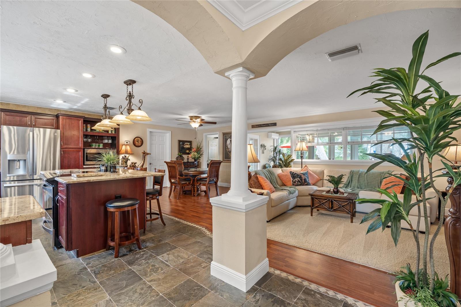 1320 FAIRWAY DR, DUNEDIN, FL, 34698