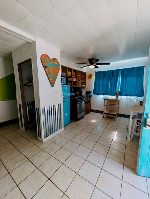 7300 SHOAL LINE BLVD, WEEKI WACHEE, FL, 34607