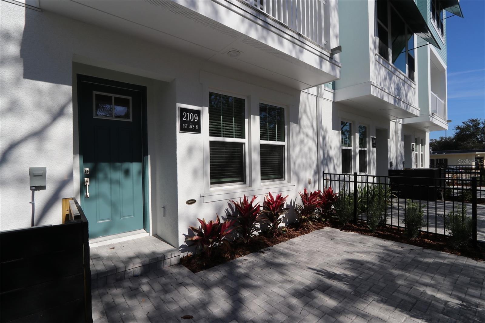 2109 1ST AVE N, ST PETERSBURG, FL, 33713