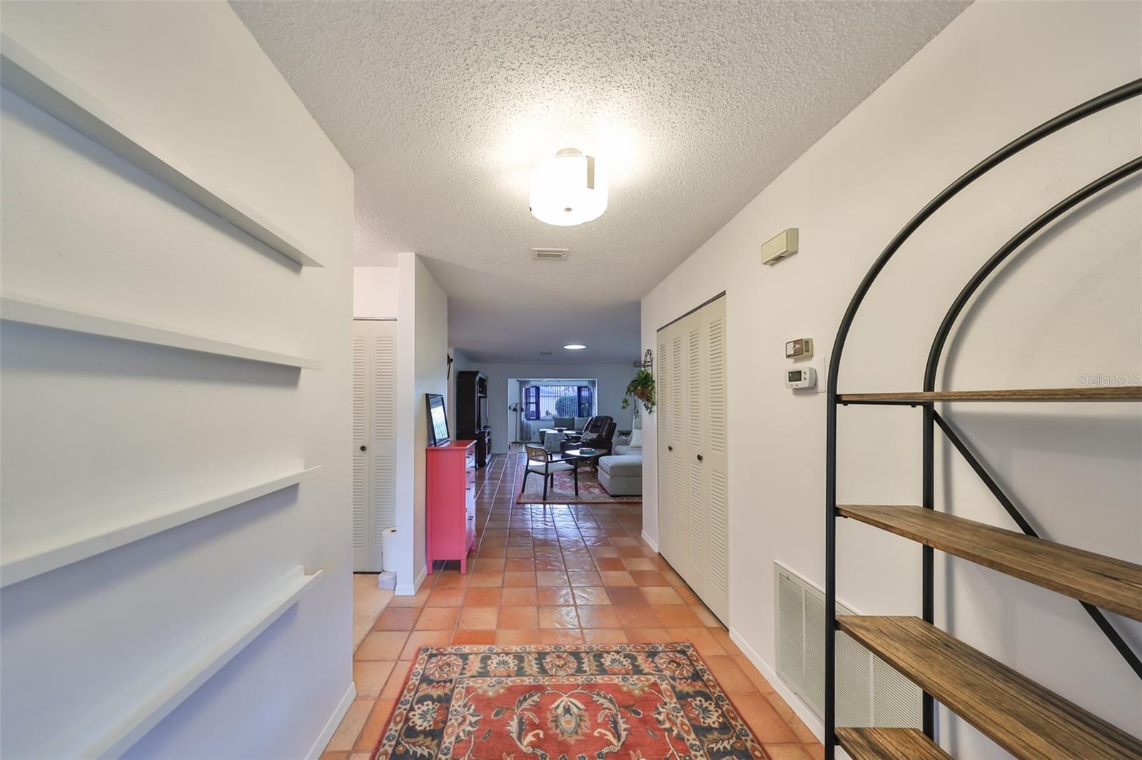 2510 LAMBDIN DR, SUN CITY CENTER, FL, 33573
