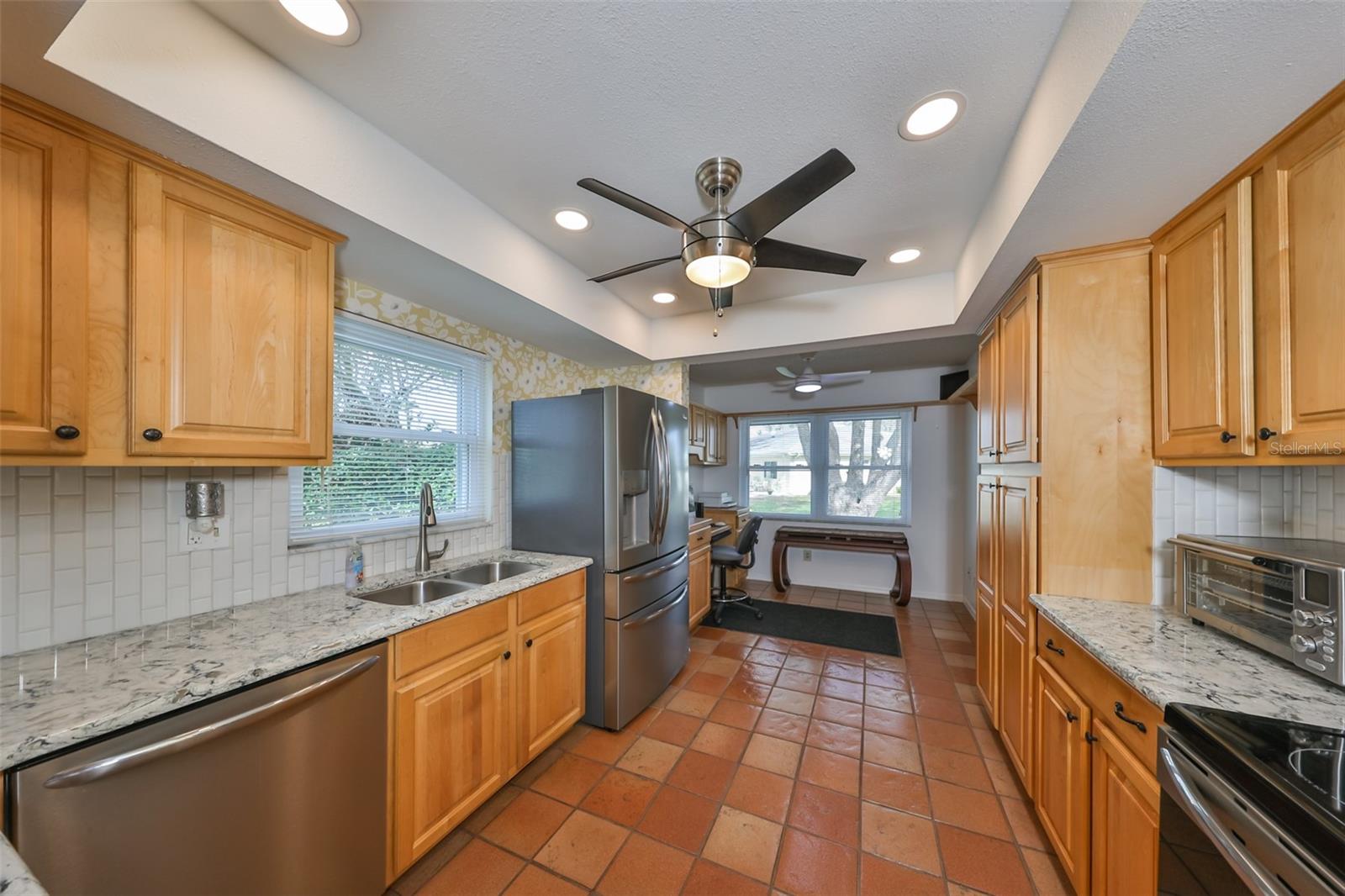 2510 LAMBDIN DR, SUN CITY CENTER, FL, 33573