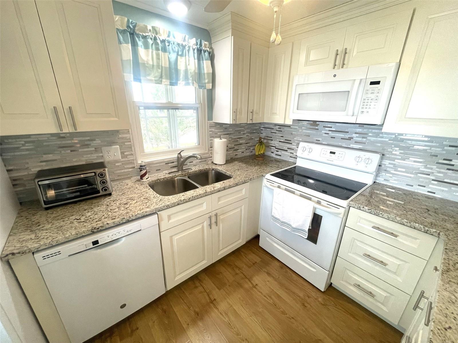 30 CASTAWAY CT, NORTH PORT, FL, 34287